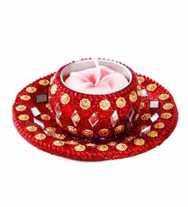 t-lite-holder-with-decorative-plate