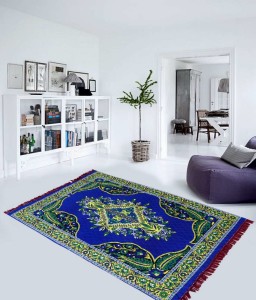 HomeZaara Traditional Carpet